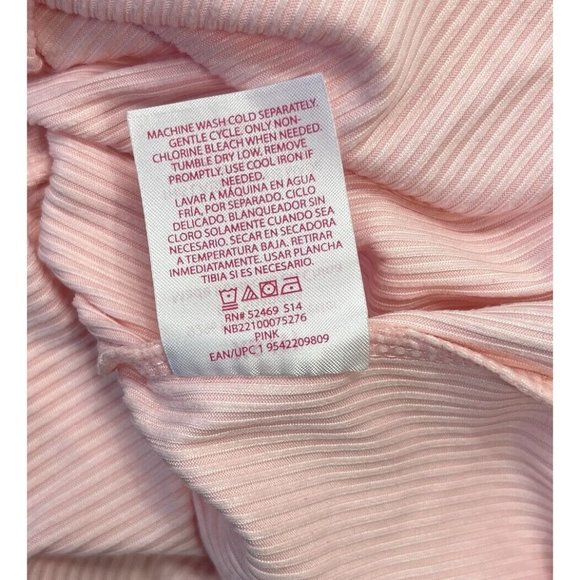 No Boundaries Junior/women’s Top Size XS(1) color Pink short sleeve - Picture 8 of 9